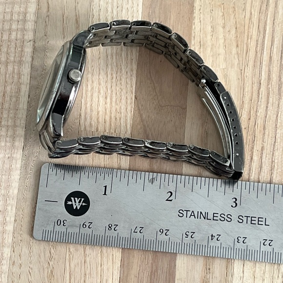 Precision by Gruen Men’s Watch Black Dial Two Tone Stainless Bracelet Date Wndw - Picture 12 of 12